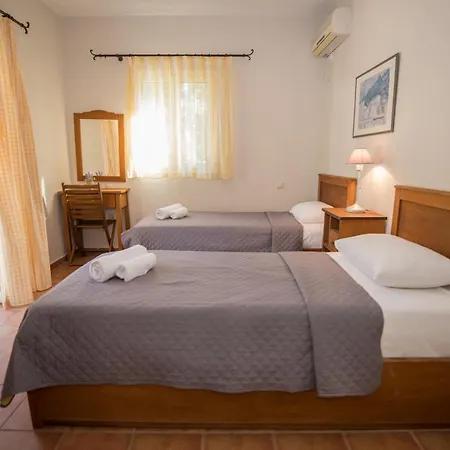 Rodi-poros Village *