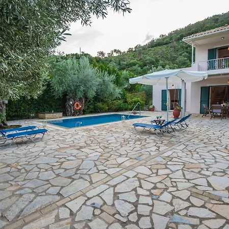 Rodi-poros Village *