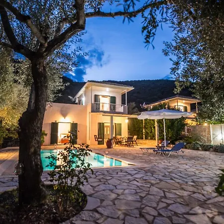 Villa Rodi-poros Village *