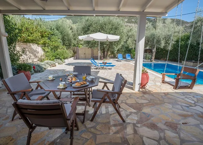 Rodi-poros Village *