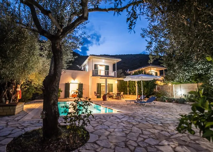 Villa Rodi-poros Village *