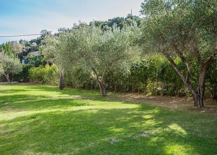 Villa Rodi-poros Village